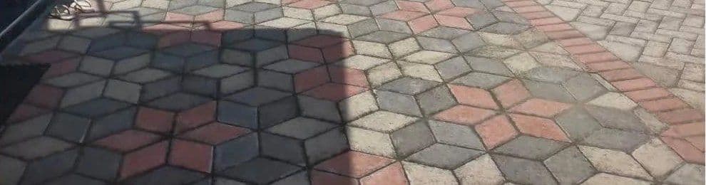 Paving motif 3D kombinasi tiga warna